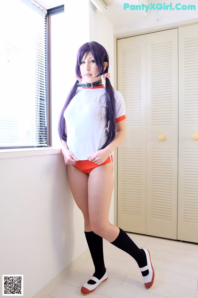Cosplay Sayla - Milfgfs Playing Navaporn