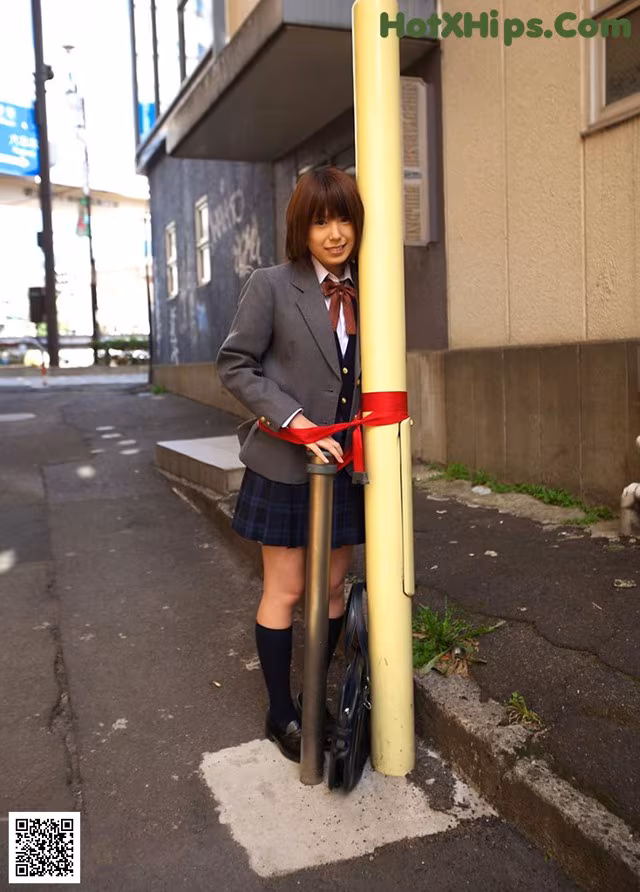 Hitomi Oda - Mobi Tube Badass